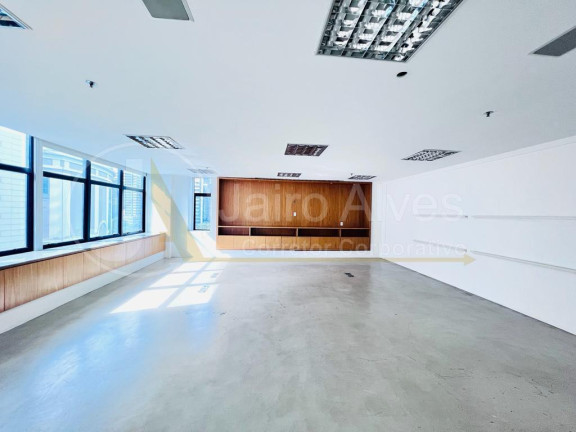 Imagem Imóvel à Venda, 489 m² em Vila Olímpia - São Paulo Imagem Imóvel à Venda, 489 m² em Vila Olímpia - São Paulo