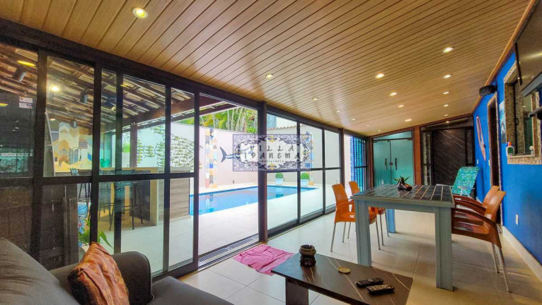 Imagem Imóvel com 4 Quartos à Venda, 262 m² em Freguesia (jacarepaguá) - Rio De Janeiro