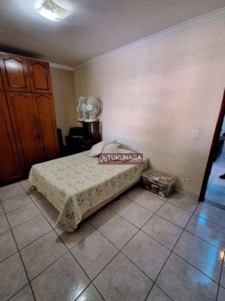 Imagem Casa com 3 Quartos à Venda, 228 m² em Jardim América - Guarulhos