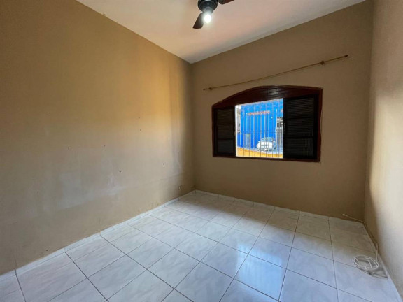Imagem Casa com 2 Quartos à Venda, 77 m² em Vila Tupi - Praia Grande