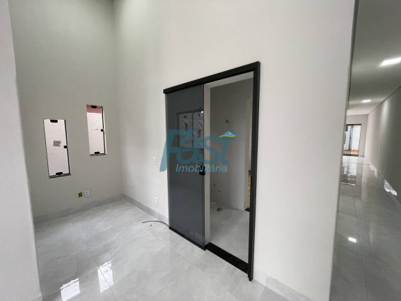 Imagem Casa com 2 Quartos à Venda, 180 m² em Jardim Comodoro - Cuiabá