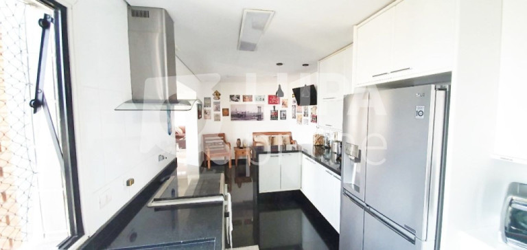 Imagem Apartamento com 4 Quartos à Venda, 210 m² em água Fria - São Paulo Imagem Apartamento com 4 Quartos à Venda, 210 m² em água Fria - São Paulo
