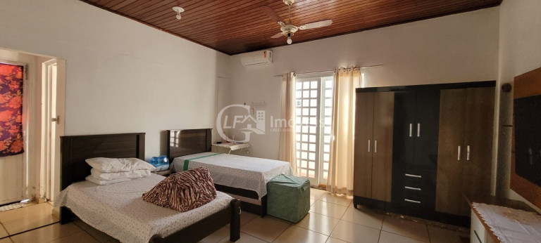 Imagem Casa com 3 Quartos à Venda, 205 m² em Vila Nasser - Campo Grande Imagem Casa com 3 Quartos à Venda, 205 m² em Vila Nasser - Campo Grande