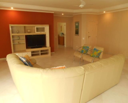 Imagem Apartamento com 3 Quartos à Venda, 189 m² em Pitangueiras - Guarujá