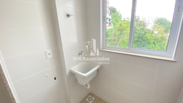 Imagem Apartamento com 2 Quartos à Venda, 57 m²