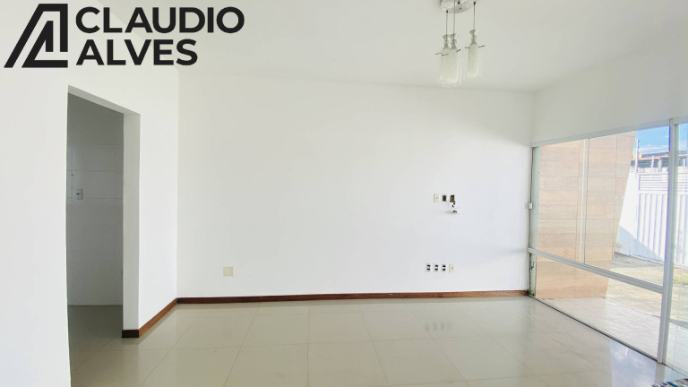Imagem Casa com 2 Quartos à Venda, 60 m² em Lagoa Salgada - Feira De Santana Imagem Casa com 2 Quartos à Venda, 60 m² em Lagoa Salgada - Feira De Santana