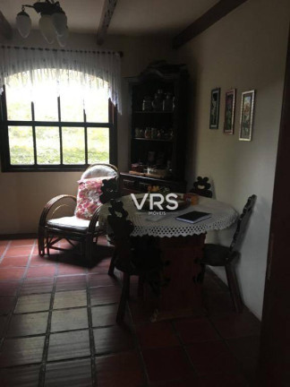 Imagem Casa com 3 Quartos à Venda, 366 m² em Vila Muqui - Teresópolis Imagem Casa com 3 Quartos à Venda, 366 m² em Vila Muqui - Teresópolis
