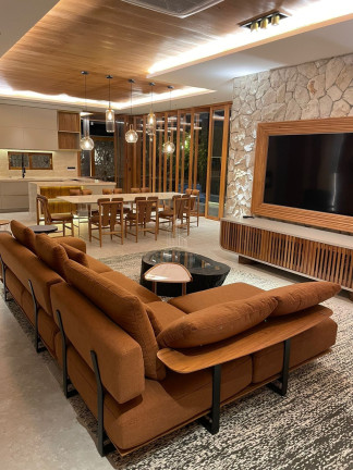 Imagem Casa com 3 Quartos à Venda, 400 m² em Pires Facanha - Eusébio Imagem Casa com 3 Quartos à Venda, 400 m² em Pires Facanha - Eusébio
