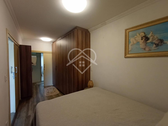 Imagem Casa com 3 Quartos à Venda, 375 m²