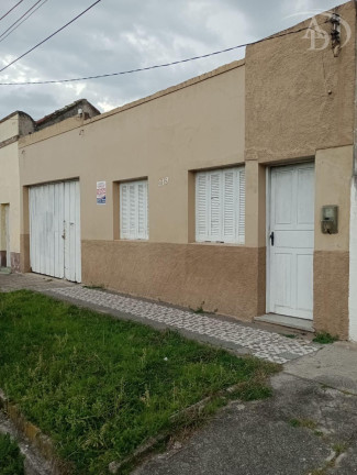 Imagem Casa com 2 Quartos à Venda, 220 m² em Cidade Nova - Rio Grande
