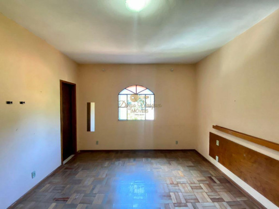 Imagem Casa com 3 Quartos à Venda, 181 m² em Albuquerque - Teresópolis Imagem Casa com 3 Quartos à Venda, 181 m² em Albuquerque - Teresópolis
