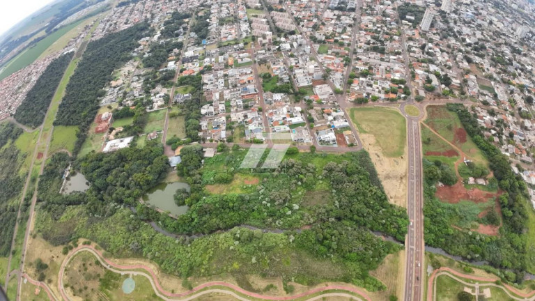 Imagem Casa à Venda, em Parque Verde - Cascavel Imagem Casa à Venda, em Parque Verde - Cascavel