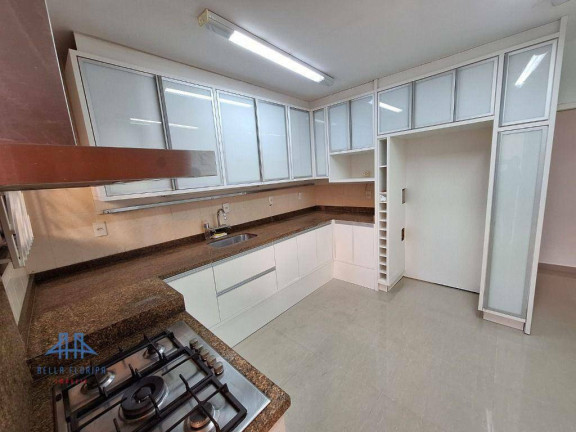 Imagem Casa com 3 Quartos à Venda, 195 m² em Itacorubi - Florianópolis
