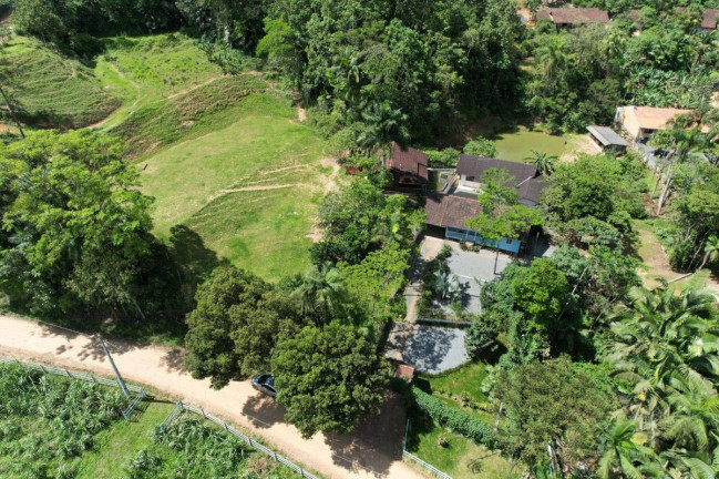 Imagem Chácara com 5 Quartos à Venda, 300 m² em Pedra De amolar - Corupá Imagem Chácara com 5 Quartos à Venda, 300 m² em Pedra De amolar - Corupá
