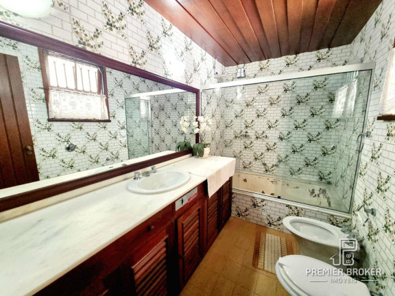 Imagem Casa com 3 Quartos à Venda, 400 m² em Barra Do Imbuí - Teresópolis Imagem Casa com 3 Quartos à Venda, 400 m² em Barra Do Imbuí - Teresópolis