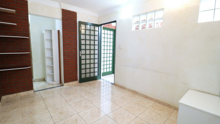 Imagem Casa com 4 Quartos à Venda, 188 m² em Bortolândia - São Paulo