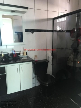 Imagem Sobrado com 3 Quartos à Venda, 200 m² em Parque Primavera - Poços De Caldas