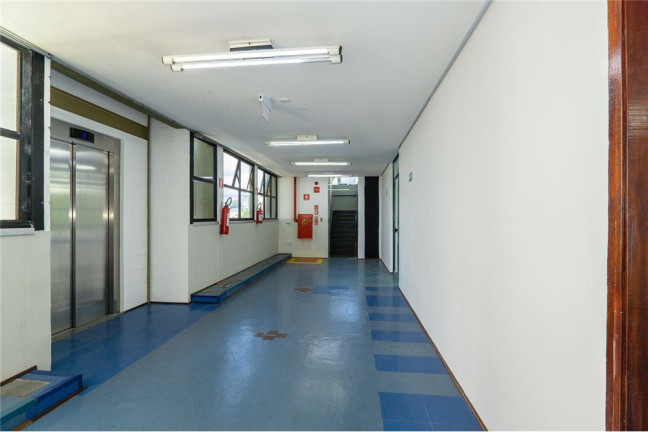 Imagem Sala Comercial à Venda, em Vila Alexandria - São Paulo Imagem Sala Comercial à Venda, em Vila Alexandria - São Paulo