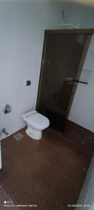 Imagem Imóvel com 2 Quartos à Venda, 120 m² em Icaraí - Niterói Imagem Imóvel com 2 Quartos à Venda, 120 m² em Icaraí - Niterói