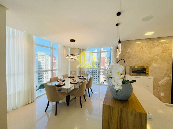 Imagem Apartamento com 4 Quartos à Venda, 145 m² em Centro - Balneário Camboriú Imagem Apartamento com 4 Quartos à Venda, 145 m² em Centro - Balneário Camboriú
