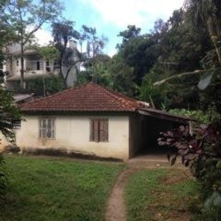 Terreno à Venda, 1.150 m² em Granja Viana - Cotia