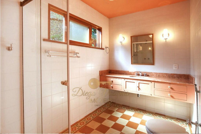 Imagem Casa com 4 Quartos à Venda, 400 m² em Parque Do Imbui - Teresópolis