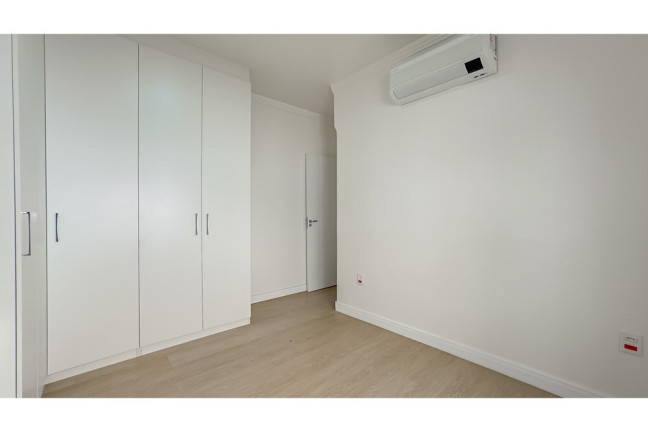 Imagem Imóvel com 2 Quartos à Venda, 66 m² em Petrópolis - Porto Alegre Imagem Imóvel com 2 Quartos à Venda, 66 m² em Petrópolis - Porto Alegre