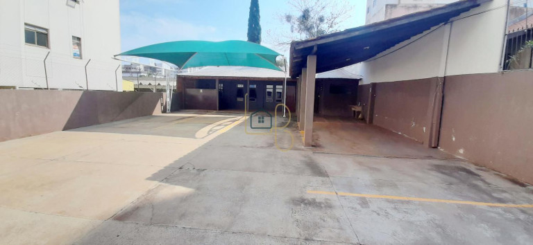 Imóvel Comercial à Venda, 500 m² em Centro - Londrina