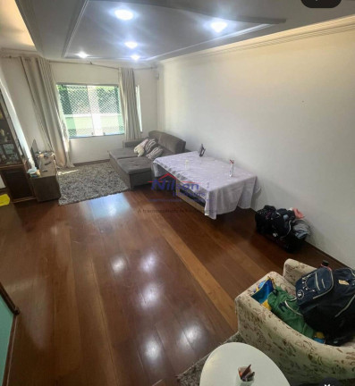 Imagem Casa à Venda, em Vila Galvão - Guarulhos Imagem Casa à Venda, em Vila Galvão - Guarulhos