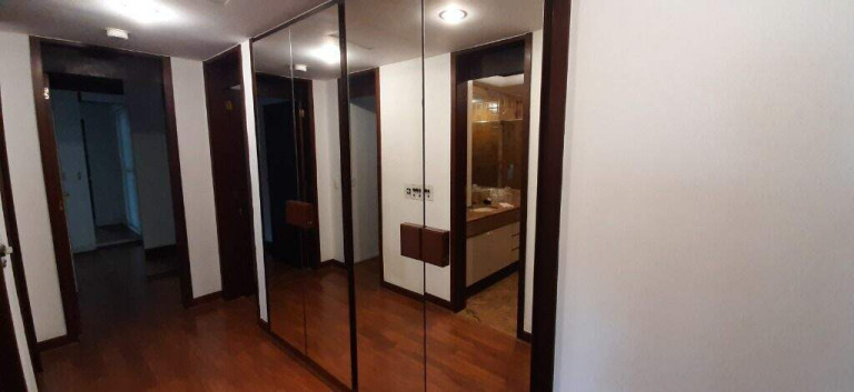 Imagem Apartamento com 4 Quartos à Venda, 235 m² em Ipanema - Rio De Janeiro Imagem Apartamento com 4 Quartos à Venda, 235 m² em Ipanema - Rio De Janeiro