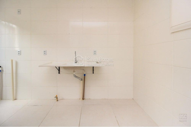 Imagem Apartamento com 2 Quartos à Venda, 43 m² em Camaquã - Porto Alegre