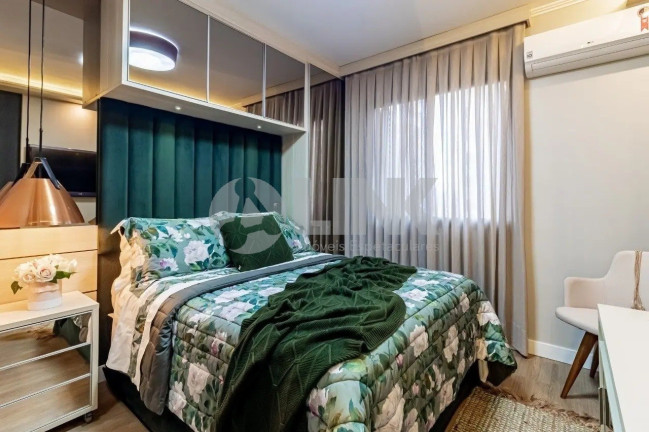 Imagem Apartamento com 3 Quartos à Venda, 70 m² em Cristo Redentor - Porto Alegre Imagem Apartamento com 3 Quartos à Venda, 70 m² em Cristo Redentor - Porto Alegre