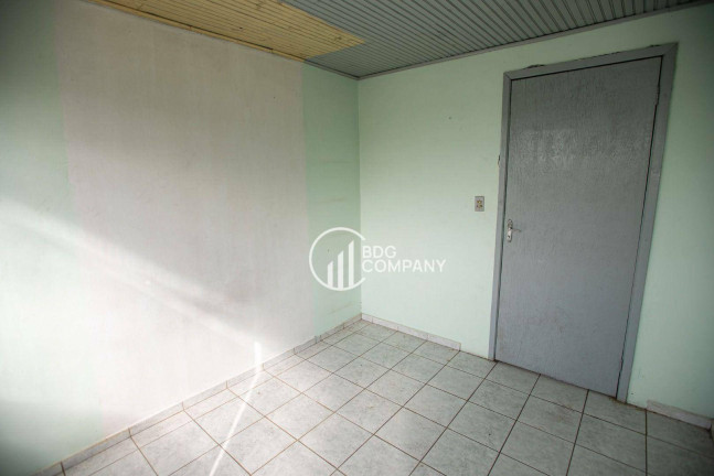 Imagem Casa com 5 Quartos à Venda, 120 m² em Stroparo - Irati Imagem Casa com 5 Quartos à Venda, 120 m² em Stroparo - Irati