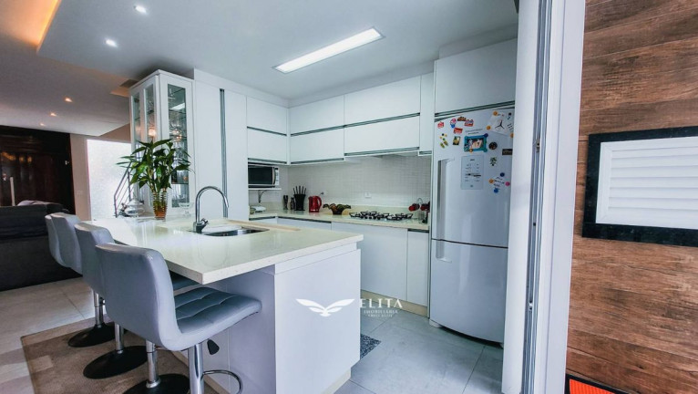 Imagem Sobrado com 4 Quartos à Venda, 246 m² em Tabuleiro - Barra Velha