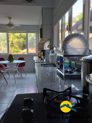 Imagem Casa de Condomínio com 4 Quartos à Venda, 280 m² em Badu - Niterói Imagem Casa de Condomínio com 4 Quartos à Venda, 280 m² em Badu - Niterói