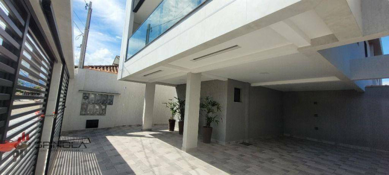 Imagem Sobrado com 3 Quartos à Venda, 67 m² em Maracanã - Praia Grande Imagem Sobrado com 3 Quartos à Venda, 67 m² em Maracanã - Praia Grande