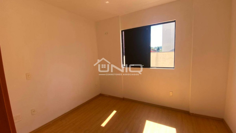 Imagem Apartamento com 2 Quartos à Venda, 61 m² em Centro - Pato Branco