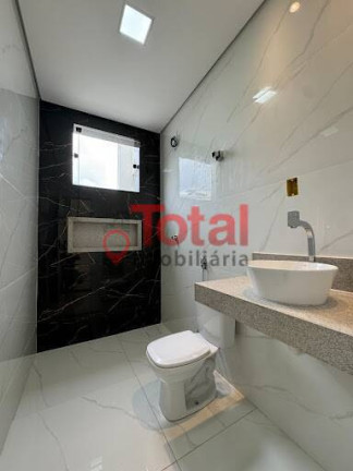 Imagem Casa com 3 Quartos à Venda, 200 m² em Residencial Bethania - Santana Do Paraíso