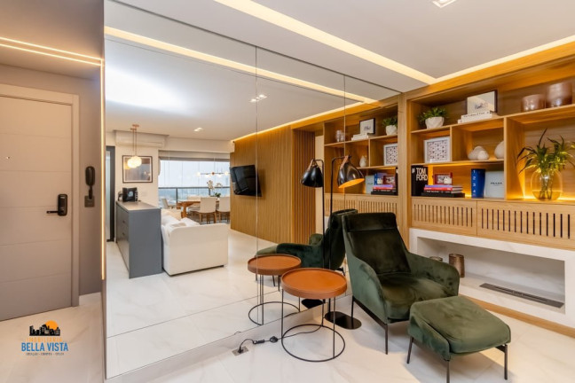 Apartamento com 3 Quartos à Venda,  em Vila Gumercindo - São Paulo