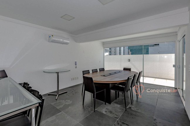 Imagem Sala Comercial à Venda, 45 m² em Centro - Balneário Camboriú Imagem Sala Comercial à Venda, 45 m² em Centro - Balneário Camboriú