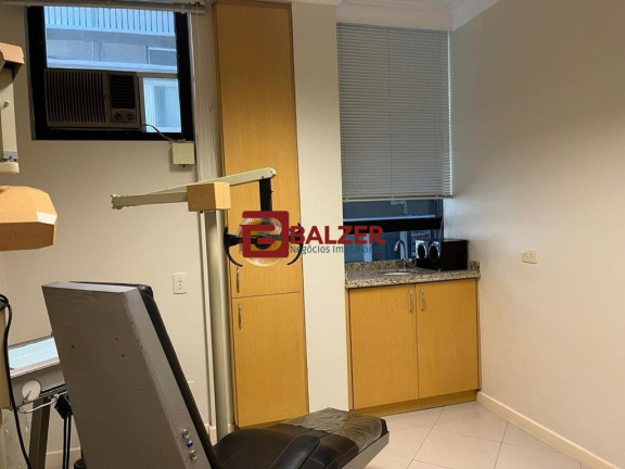 Imagem Sala Comercial à Venda, 52 m² em Centro - Florianópolis Imagem Sala Comercial à Venda, 52 m² em Centro - Florianópolis