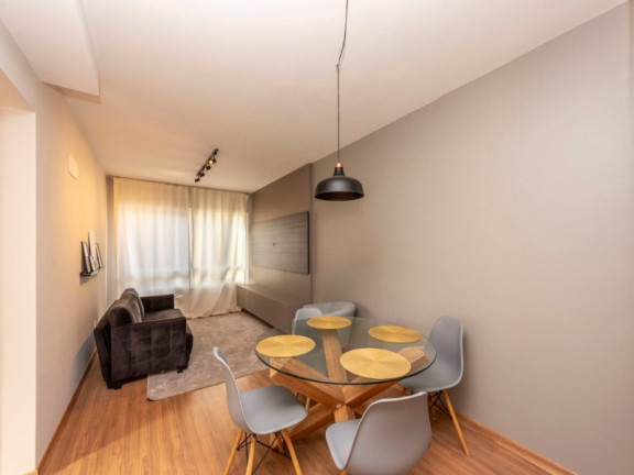 Apartamento com 2 Quartos à Venda, 61 m² em Petrópolis - Porto Alegre