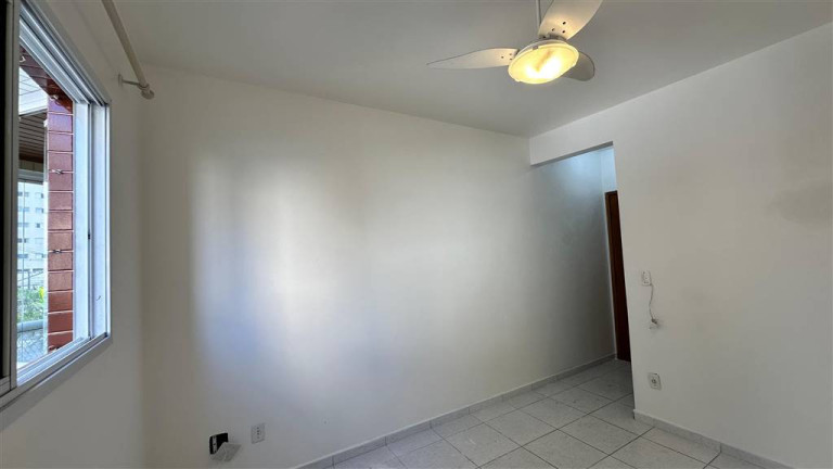 Imagem Apartamento com 2 Quartos à Venda, 76 m² em Guilhermina - Praia Grande