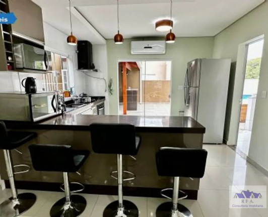 Imagem Casa de Condomínio com 4 Quartos à Venda, 250 m² em Jardim Guaçu - São Roque Imagem Casa de Condomínio com 4 Quartos à Venda, 250 m² em Jardim Guaçu - São Roque