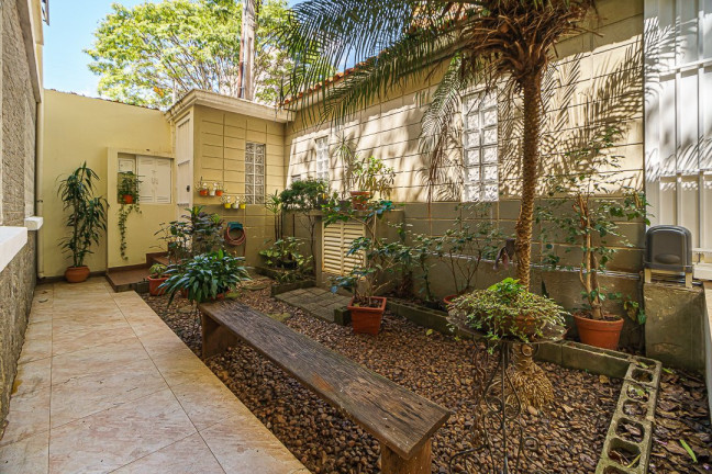 Imagem Casa com 4 Quartos à Venda, 300 m² em Vila Monumento - São Paulo