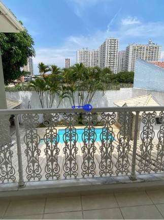 Imagem Casa com 6 Quartos à Venda, 405 m² em Barra Da Tijuca - Rio De Janeiro