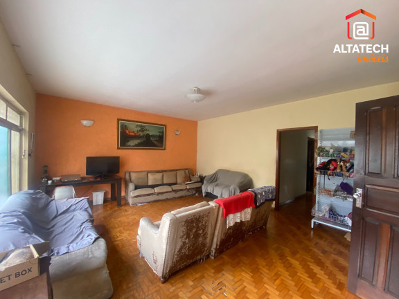 Imagem Casa com 3 Quartos à Venda, 191 m² em Cascatinha - Poços De Caldas