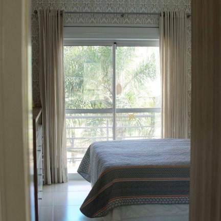 Imagem Casa com 3 Quartos à Venda, 248 m² em Cidade Universitária Pedra Branca - Palhoça