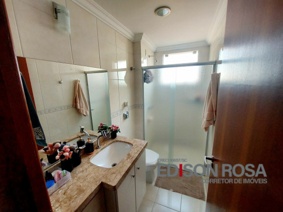 Imagem Apartamento com 3 Quartos à Venda, 101 m² em Barreiros - São José