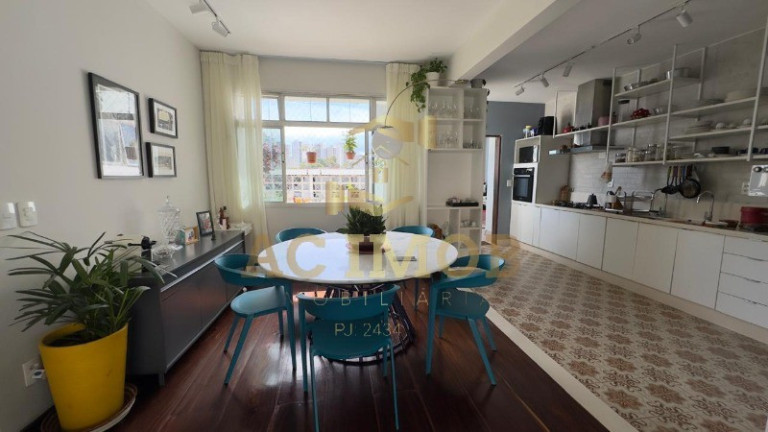 Imagem Imóvel com 3 Quartos à Venda, 145 m² em Graça - Salvador Imagem Imóvel com 3 Quartos à Venda, 145 m² em Graça - Salvador